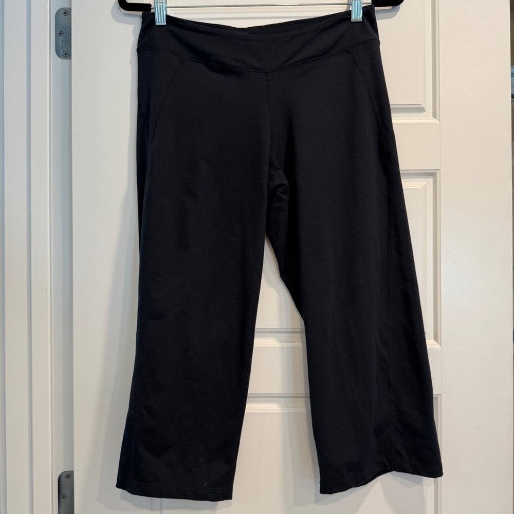Title Nine Vintage Crop Straight Leg Leggings Size Medium Outdoor Hiking Cycling
